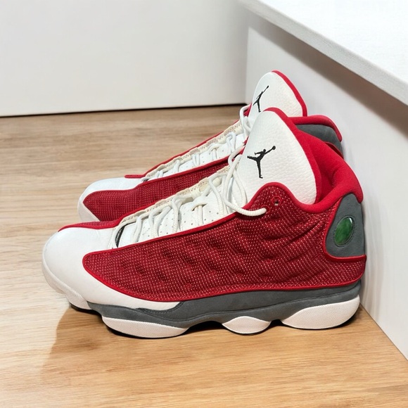 Air Jordan 13 Retro Gym Red Flint Grey shoe - Picture 4 of 7